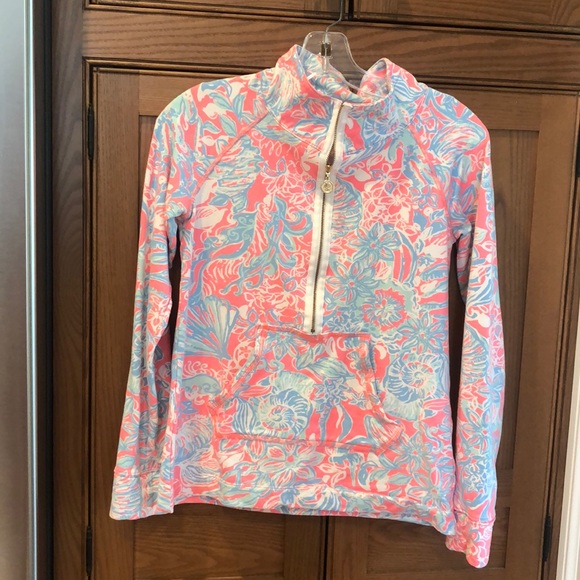 Lilly Pulitzer Tops - Xs Lilly Pulitzer pullover